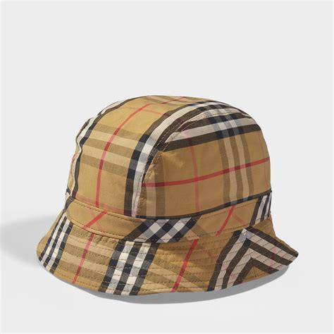 burberry hat yellow